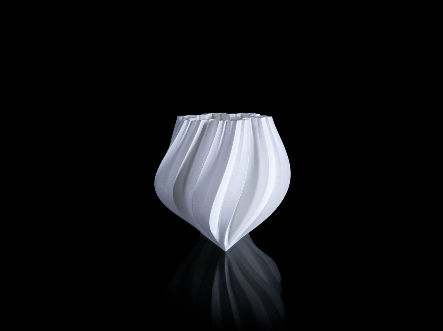 Fractal Koch Vase